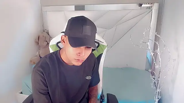 Austin col  online show from October 17, 2025, 1:14 pm