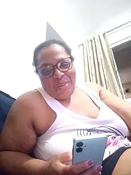 Snapshot of Anarabuda25 chatting on September 8, 2025, 2:27 pm Anarabuda25 online show from September 8, 2025, 2:27 pm