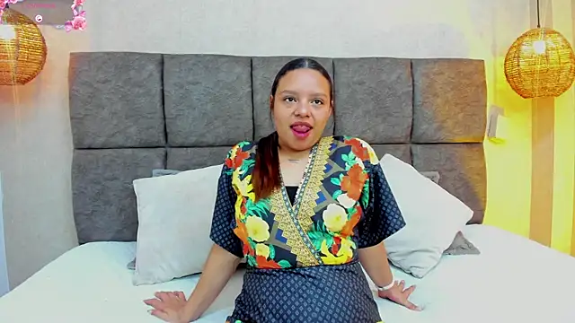 Snapshot of lucia_watson chatting on September 9, 2025, 12:26 pm lucia watson online show from September 9, 2025, 12:26 pm