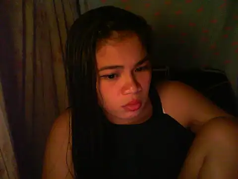 Snapshot of Zachariah_05 chatting on October 3, 2025, 1:57 am Zachariah 05 online show from October 3, 2025, 1:57 am