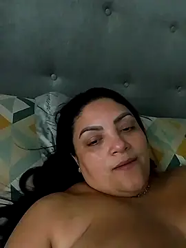 Snapshot of tiffany_Johnson1 chatting on February 11, 2026, 12:04 am tiffany Johnson1 online show from February 11, 2026, 12:04 am