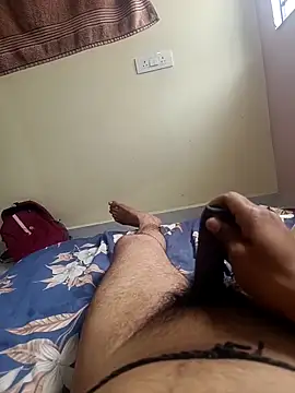 bobby3374 online show from October 11, 2025, 6:01 am