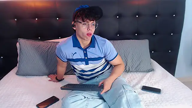 Jhoumod 21 online show from October 4, 2025, 10:35 am