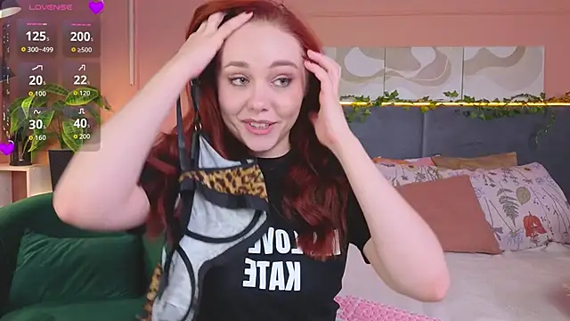 PollyVinice online show from October 12, 2025, 11:53 am