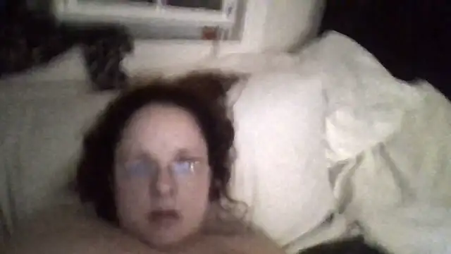 Rosalee2 online show from September 19, 2025, 9:11 am