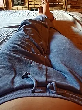 Horny mummy online show from May 14, 2026, 8:54 am