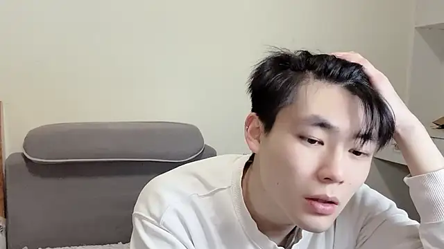 xiaoyang5200 online show from January 7, 2026, 3:03 pm