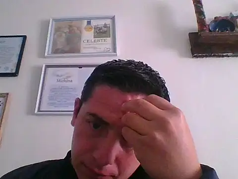 Snapshot of mickseb89 chatting on March 31, 2026, 2:28 pm mickseb89 online show from March 31, 2026, 2:28 pm