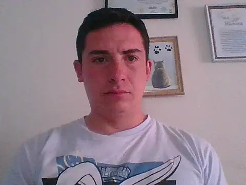 Snapshot of mickseb89 chatting on July 15, 2026, 7:41 pm mickseb89 online show from July 15, 2026, 7:41 pm