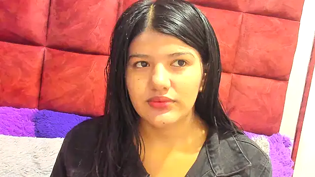 AANGELADIAZZ online show from October 4, 2025, 3:10 pm