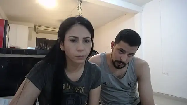 yohacriss online show from September 23, 2025, 5:43 am