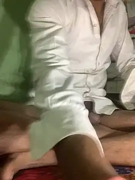 Snapshot of uniquesexyboy5689 chatting on November 9, 2025, 3:54 pm uniquesexyboy5689 online show from November 9, 2025, 3:54 pm