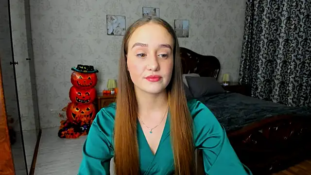 Snapshot of SabrinaCandi chatting on November 4, 2025, 3:38 am SabrinaCandi online show from November 4, 2025, 3:38 am