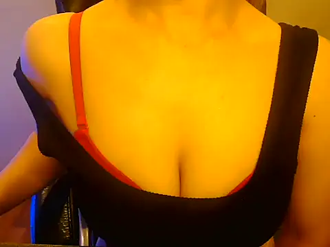 akankshapuri online show from December 14, 2025, 3:39 pm