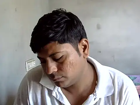 Ajmersingh335512 online show from October 5, 2025, 7:39 am