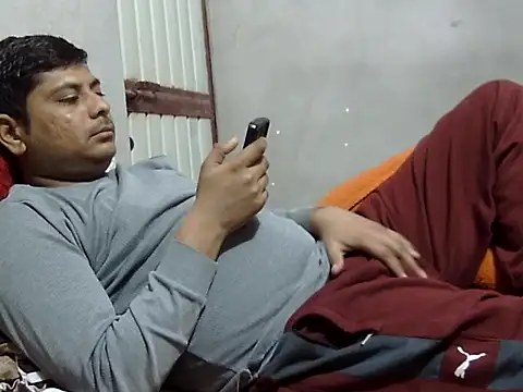 Ajmersingh335512 online show from February 11, 2026, 2:00 pm