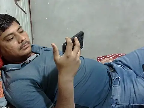 Ajmersingh335512 online show from March 4, 2026, 2:23 pm