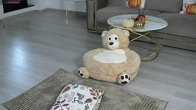 Snapshot of Ellyxxxelly chatting on October 19, 2025, 11:55 am Ellyxxxelly online show from October 19, 2025, 11:55 am