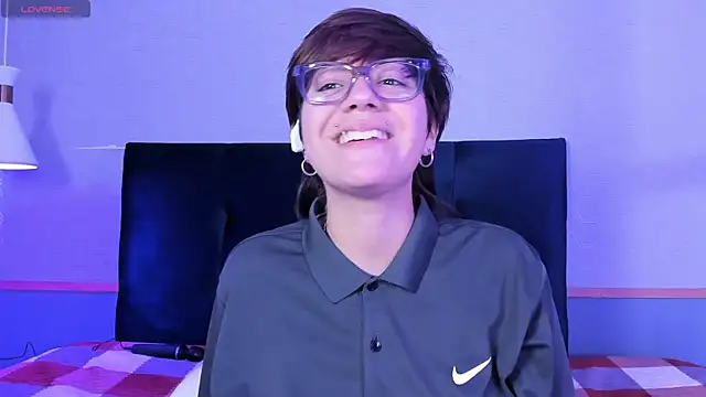 Tsuki Maru online show from March 11, 2026, 12:55 pm