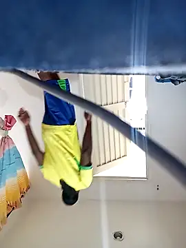 MackMacKenzie online show from September 11, 2025, 9:48 pm