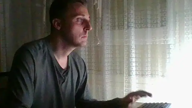 dani878879 online show from October 31, 2025, 8:04 am