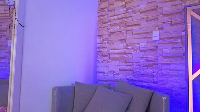  valeria saenz  online show from February 7, 2026, 8:56 pm