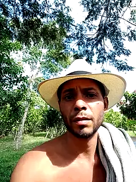 AlphaAlterX online show from December 19, 2025, 7:43 pm