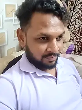 itzrocky1 online show from September 15, 2025, 4:07 pm