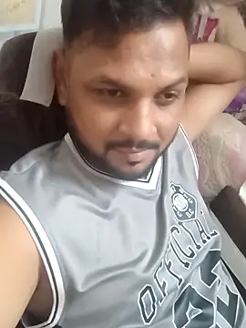 itzrocky1 online show from October 4, 2025, 1:53 pm