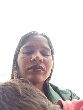 Snapshot of Hot_Seema83 chatting on October 25, 2025, 5:26 am Hot Seema83 online show from October 25, 2025, 5:26 am