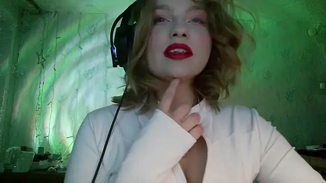 pr In cess  online show from March 11, 2026, 6:58 pm