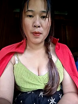 ALIENHR38 online show from October 8, 2025, 1:14 am