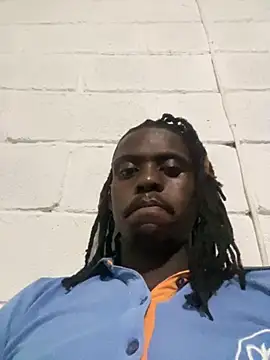 Snapshot of Wuu2now chatting on November 10, 2025, 5:23 pm Wuu2now online show from November 10, 2025, 5:23 pm