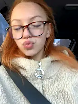 Amore Mia  online show from October 8, 2025, 6:22 am