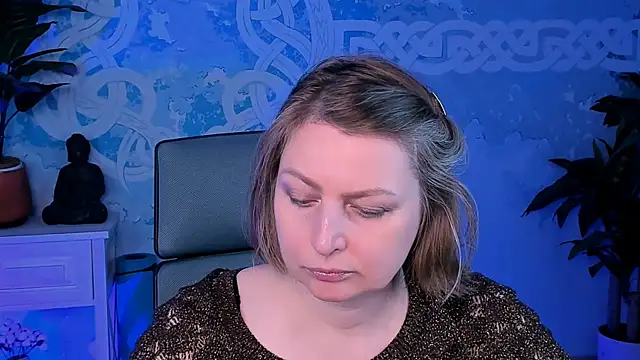 TiffanyBrauny online show from September 14, 2025, 10:58 am
