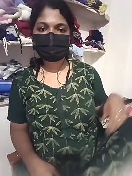 swetha01430 online show from September 17, 2025, 5:36 pm