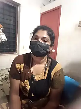 swetha01430 online show from October 9, 2025, 5:11 pm