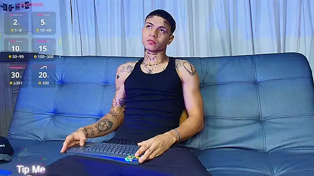 Snapshot of john_mystic chatting on September 18, 2025, 3:41 am john mystic online show from September 18, 2025, 3:41 am