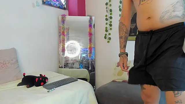 Snapshot of rosse_dredd chatting on September 30, 2025, 3:39 pm rosse dredd online show from September 30, 2025, 3:39 pm