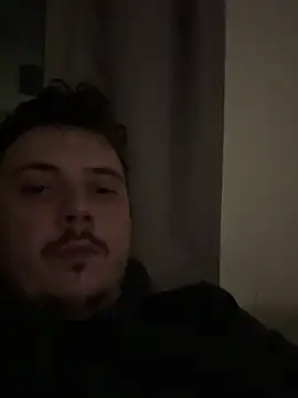 Snapshot of XXKieran chatting on October 17, 2025, 7:38 pm XXKieran online show from October 17, 2025, 7:38 pm