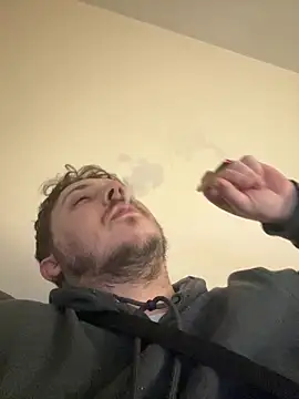 XXKieran online show from April 9, 2026, 9:20 pm