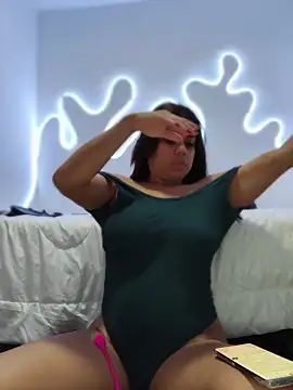 GabyMontenegro online show from April 12, 2026, 11:15 am