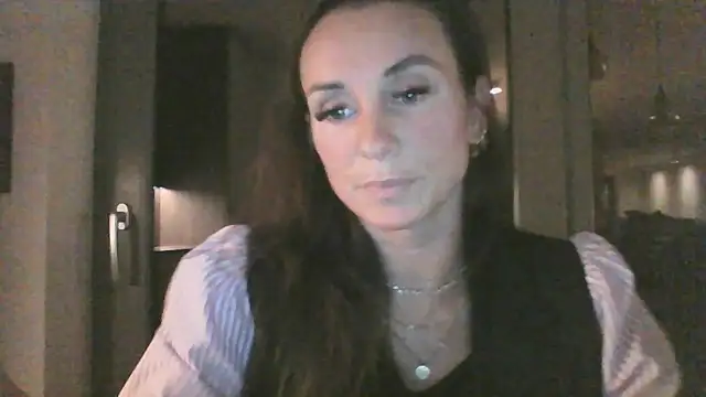 Justnani001 online show from October 6, 2025, 7:22 pm