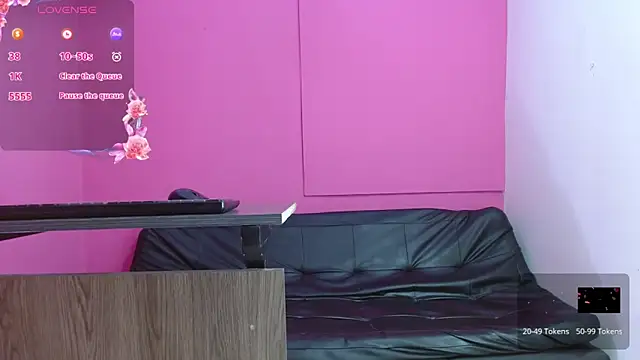 kiity horny  online show from September 27, 2025, 12:43 pm