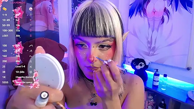 lil candy77 online show from September 16, 2025, 12:28 pm