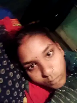 Idhika Jha online show from October 8, 2025, 11:24 pm