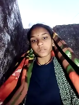 Idhika Jha online show from November 28, 2025, 12:57 am