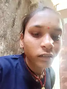 Idhika Jha online show from December 2, 2025, 9:25 am