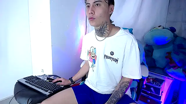 anaximandro hot online show from October 5, 2025, 2:26 pm