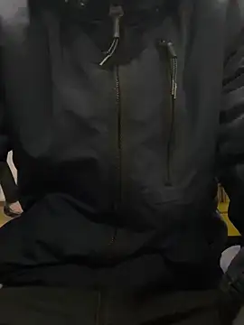 bmwe71 online show from February 10, 2026, 1:59 pm